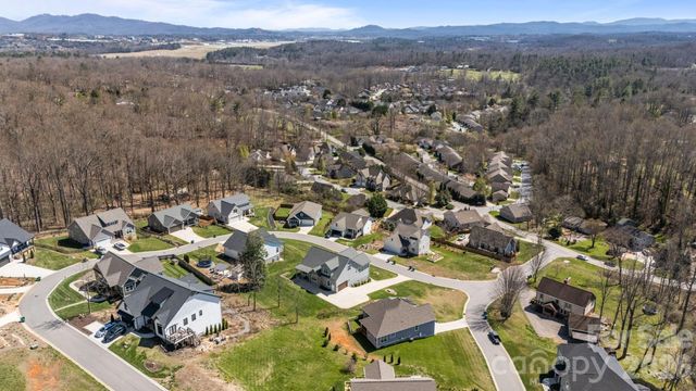 112 Meadow Breeze Road, Arden, NC 28704