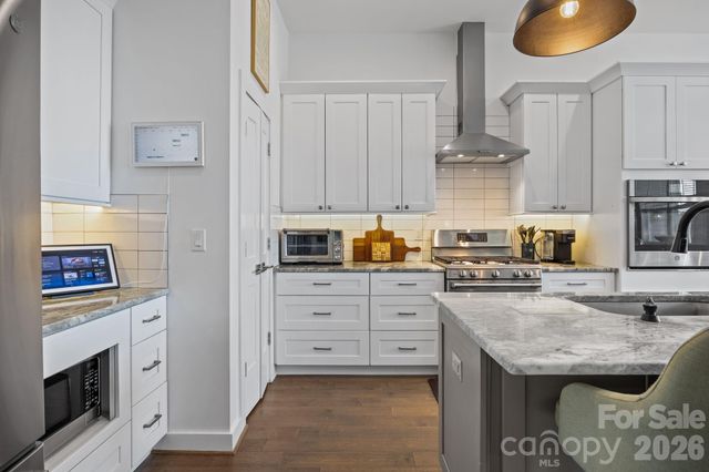 112 Meadow Breeze Road, Arden, NC 28704