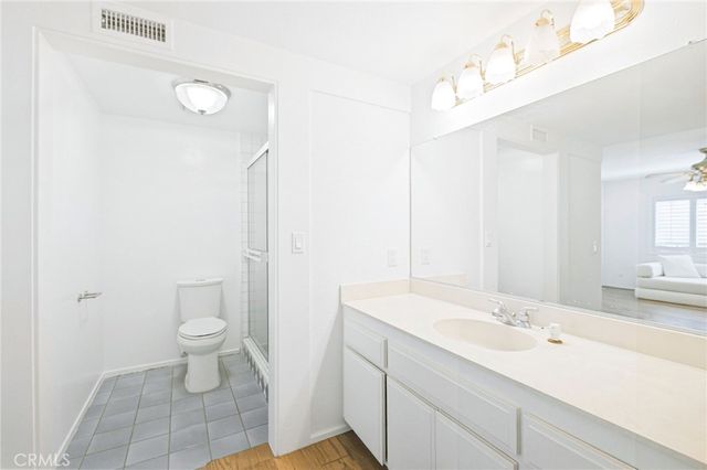 518 Blue Water, Fullerton, CA 92831