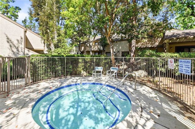 518 Blue Water, Fullerton, CA 92831