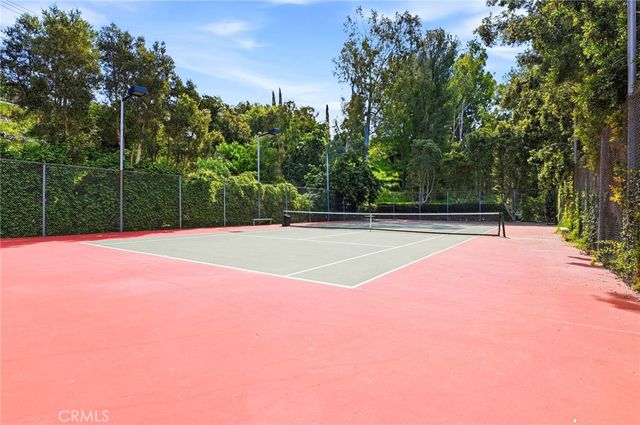 518 Blue Water, Fullerton, CA 92831