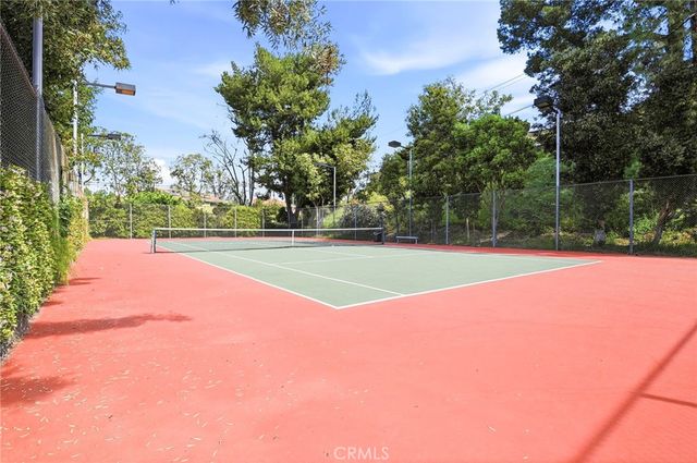 518 Blue Water, Fullerton, CA 92831