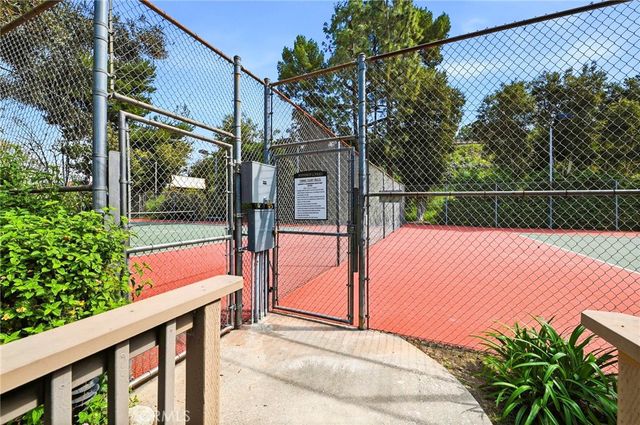 518 Blue Water, Fullerton, CA 92831