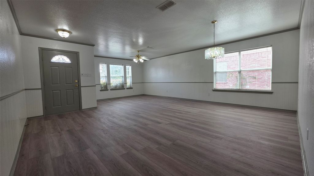4504 Skipador Drive, Fort Worth, TX 76179 — photo 5