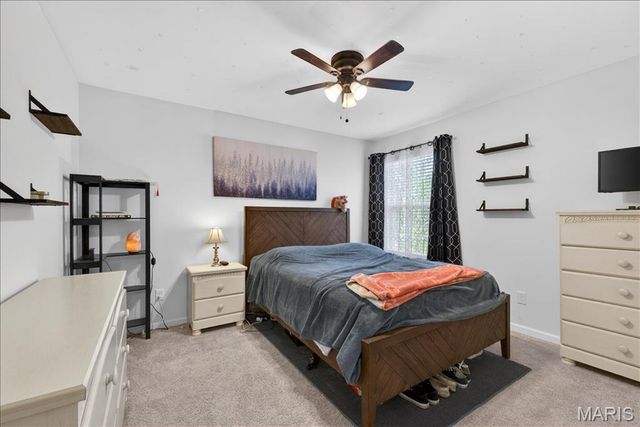 804 Cedar Bluff Way, Fenton, MO 63026
