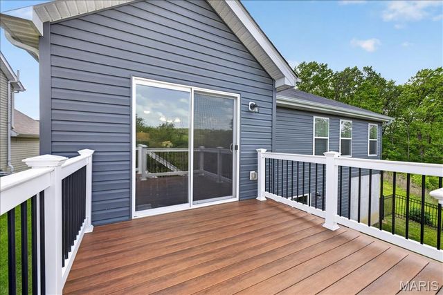 804 Cedar Bluff Way, Fenton, MO 63026