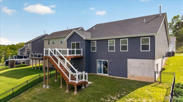 804 Cedar Bluff Way, Fenton, MO 63026