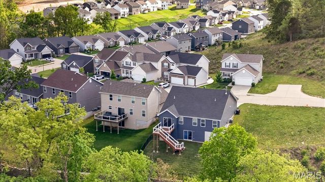 804 Cedar Bluff Way, Fenton, MO 63026