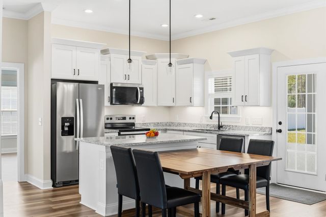 6250 Old Bucksville Rd., Conway, SC 29527