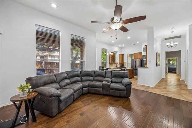 2700 Black Canyon Drive, Mckinney, TX 75072