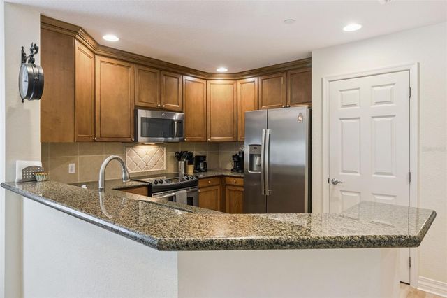 7650 WHISPER WAY 204, Reunion, FL 34747