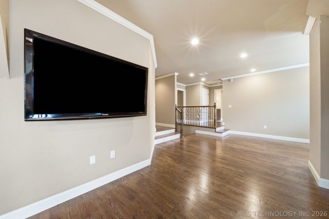 7213 E 111th Place S, Bixby, OK 74008