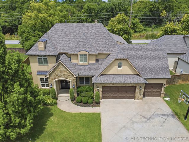 7213 E 111th Place S, Bixby, OK 74008