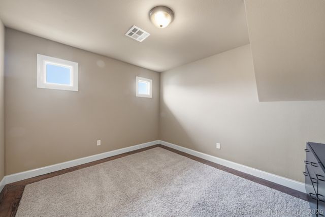 7213 E 111th Place S, Bixby, OK 74008