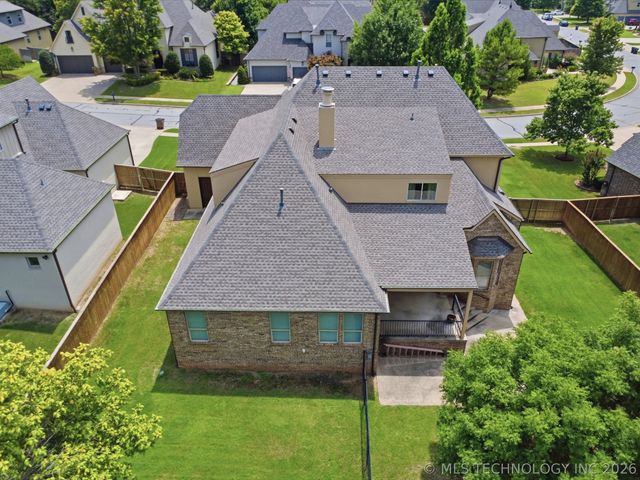 7213 E 111th Place S, Bixby, OK 74008