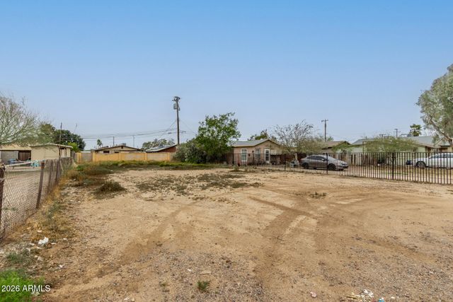 1712 S 3RD Street, Phoenix, AZ 85004