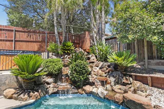 6520 Getaway Ct, Orangevale, CA 95662