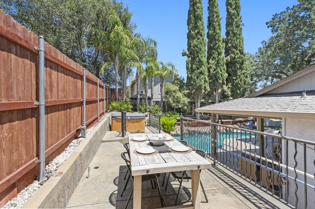 6520 Getaway Ct, Orangevale, CA 95662