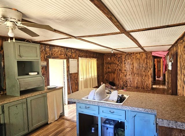 2580 County Road 4700, Silsbee, TX 77656