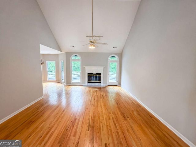 15 Navaho Lane, Sharpsburg, GA 30277