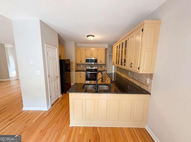 15 Navaho Lane, Sharpsburg, GA 30277
