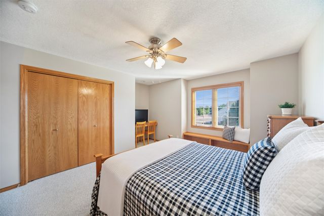 3104 SW Timberline Drive, Ankeny, IA 50023