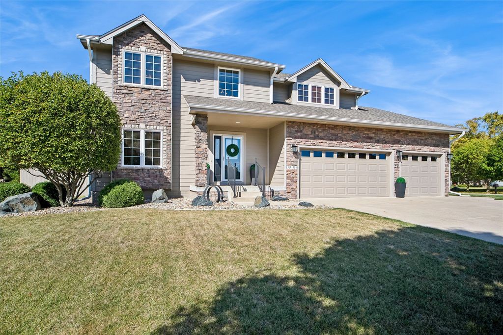 3104 SW Timberline Drive, Ankeny, IA 50023