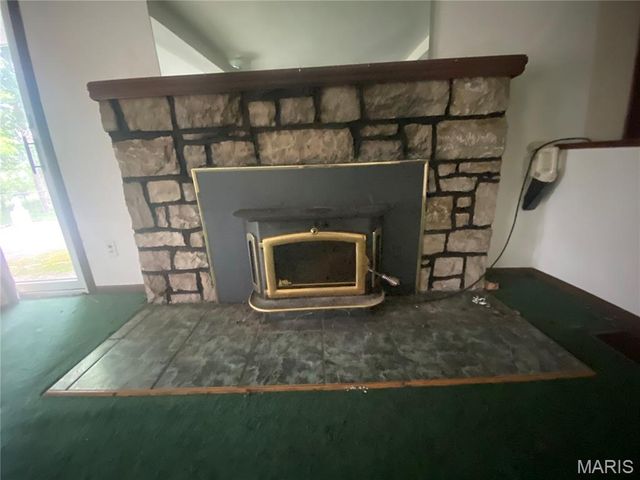 15000 Sinks Road, Florissant, MO 63034