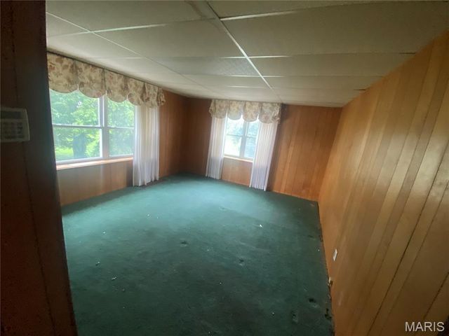 15000 Sinks Road, Florissant, MO 63034