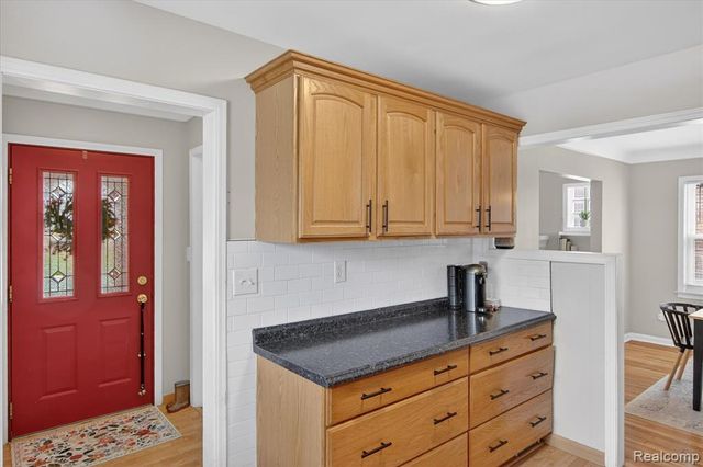 13212 Phelps Street, Southgate, MI 48195