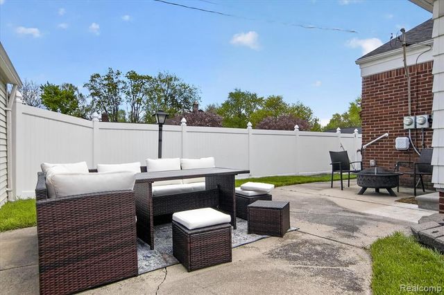 13212 Phelps Street, Southgate, MI 48195