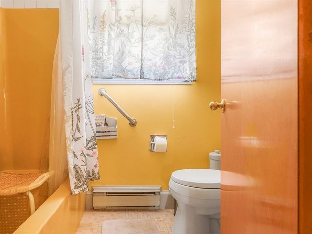 24 Sylvia St, Fairhaven, MA 02719