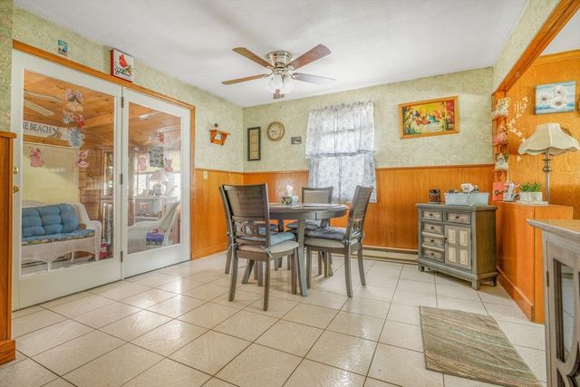 24 Sylvia St, Fairhaven, MA 02719