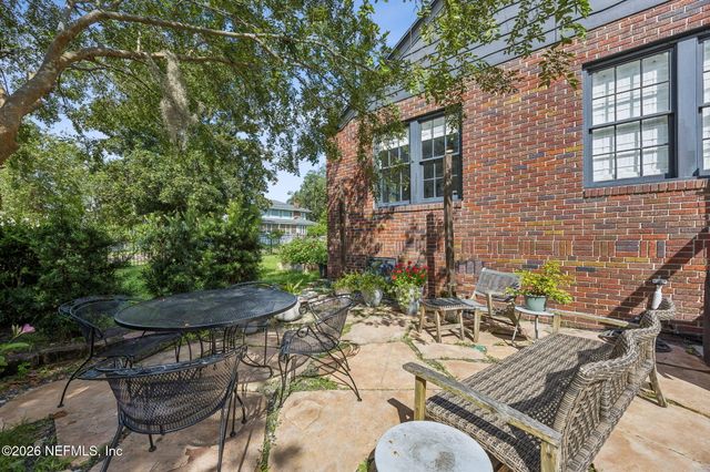3870 ST JOHNS Avenue, Jacksonville, FL 32205