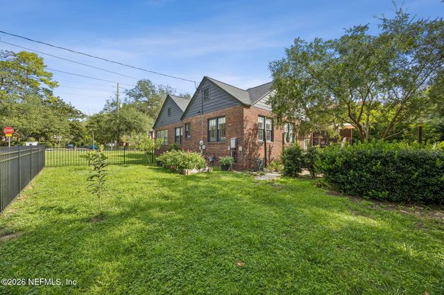 3870 ST JOHNS Avenue, Jacksonville, FL 32205