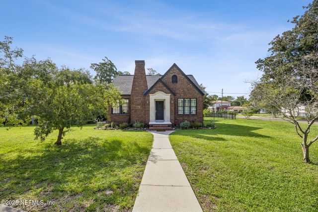 3870 ST JOHNS Avenue, Jacksonville, FL 32205