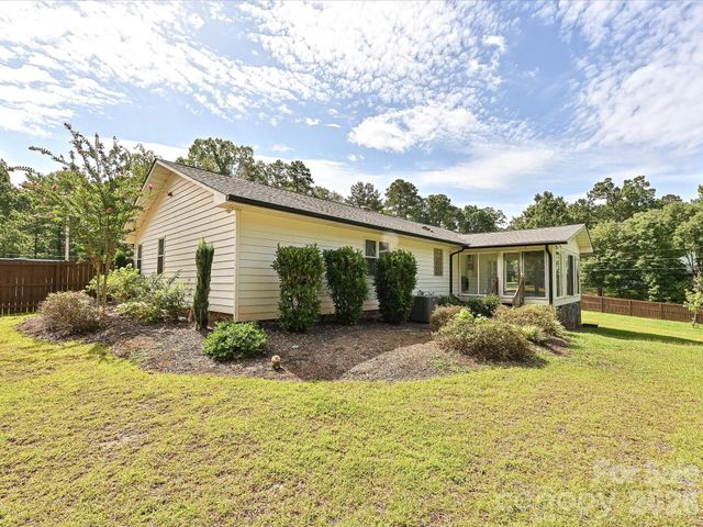 511 Manchester Road 679, Mount Gilead, NC 27306