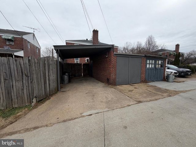 2532 LIBERTY PKWY, Baltimore, MD 21222