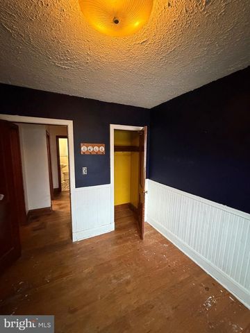 2532 LIBERTY PKWY, Baltimore, MD 21222