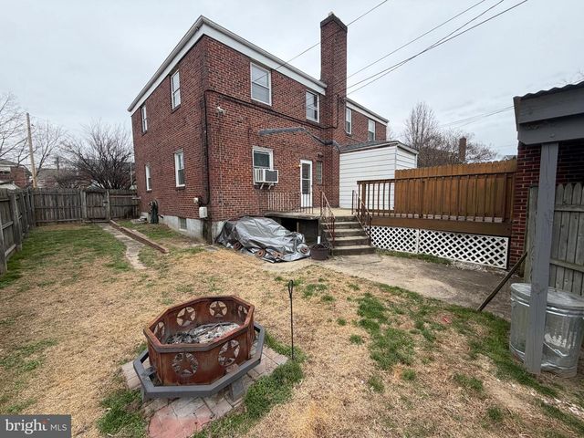 2532 LIBERTY PKWY, Baltimore, MD 21222