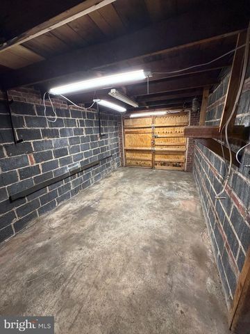 2532 LIBERTY PKWY, Baltimore, MD 21222