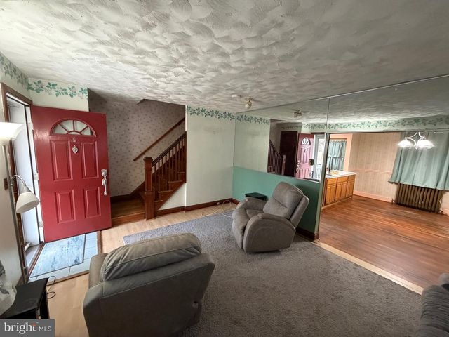 2532 LIBERTY PKWY, Baltimore, MD 21222