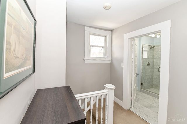 2832 Linwood Avenue, Cincinnati, OH 45208