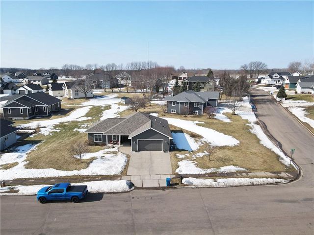 102 Royal Crest Drive, Rice Lake, WI 54868