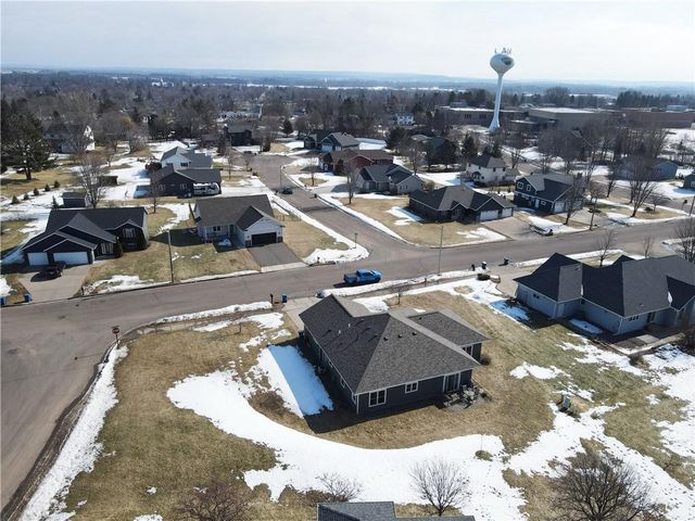 102 Royal Crest Drive, Rice Lake, WI 54868