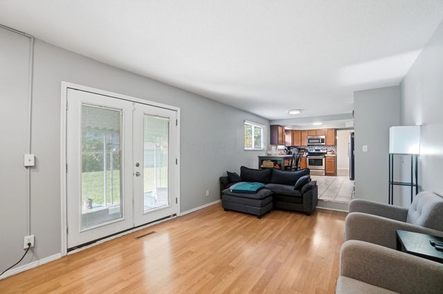 4849 Heatherton Drive, Columbus, OH 43229