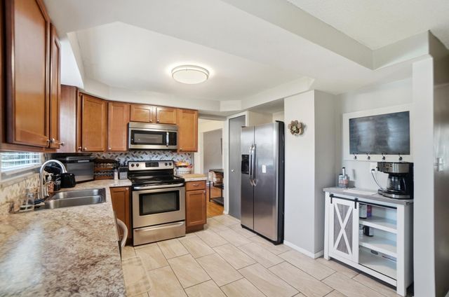 4849 Heatherton Drive, Columbus, OH 43229