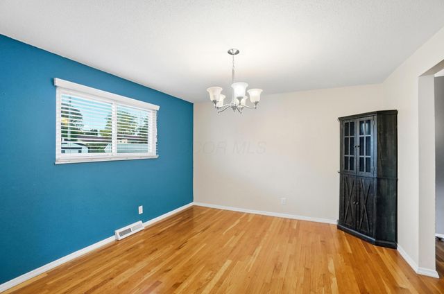 4849 Heatherton Drive, Columbus, OH 43229