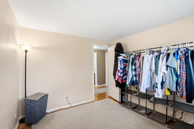 4849 Heatherton Drive, Columbus, OH 43229