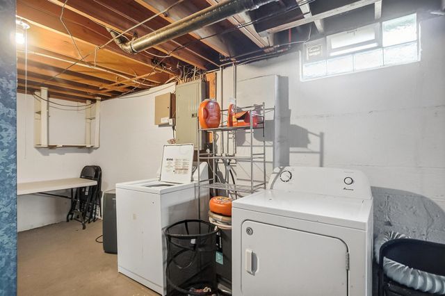 4849 Heatherton Drive, Columbus, OH 43229